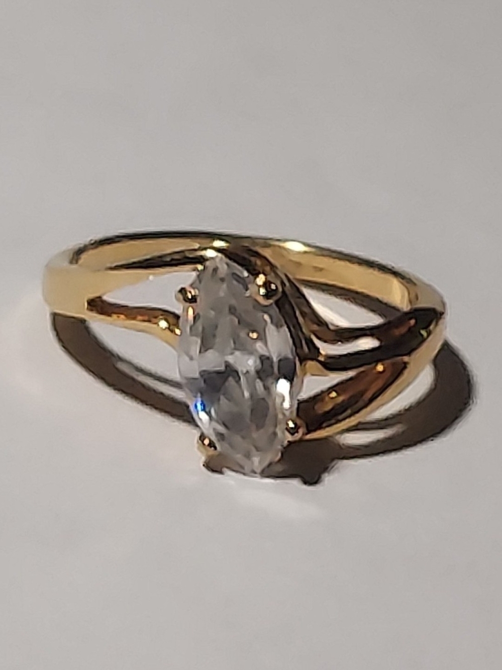 Vintage Shube’s Gold Split Shank Marquise Cocktail Ring Size 9